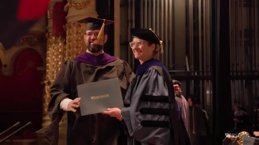 Capa do vídeo: Conclusão do Master in Law — University of Pennsylvania (Penn Carey Law)