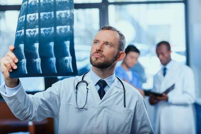 Médico Assistente Técnico Médico Assistente Técnico